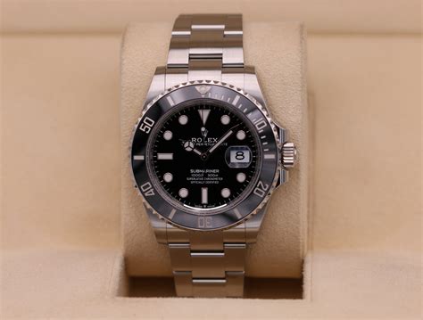 rolex vende solo l'inserto in ceramica|Rolex Submariner Date 41 126610LN with Box and Papers.